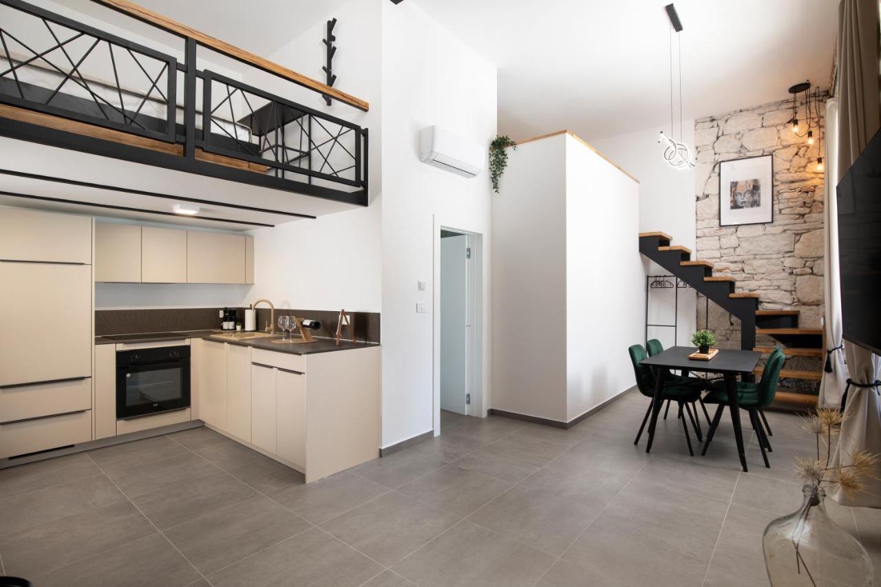 K- Apartments Пула Екстер'єр фото